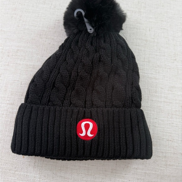 lululemon athletica Accessories - lululemon Unisex Black Cable Knit Beanie with Pom-Pom